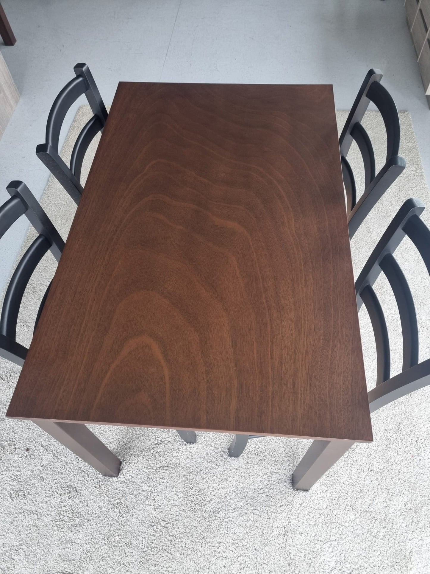 Preston ruokapöytä 120x75cm