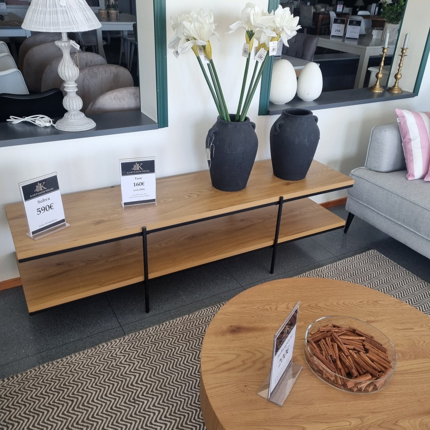 Siro ja tyylikäs sivutaso