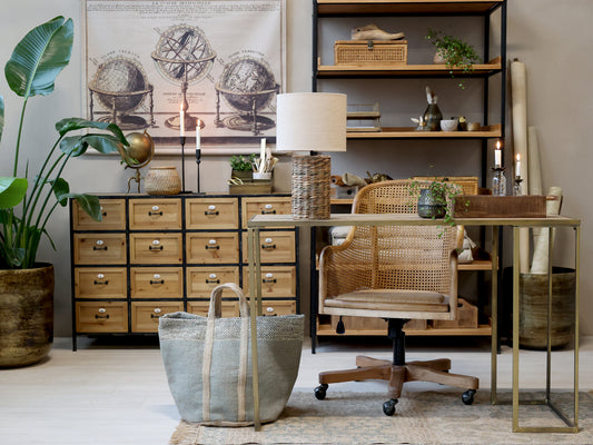 Tanskalainen laatikkosenkki , Chic Antique, Malli myynnissä!