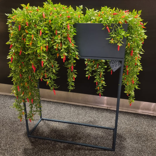 Metallilaatikko/kukkateline kolmessa värissä